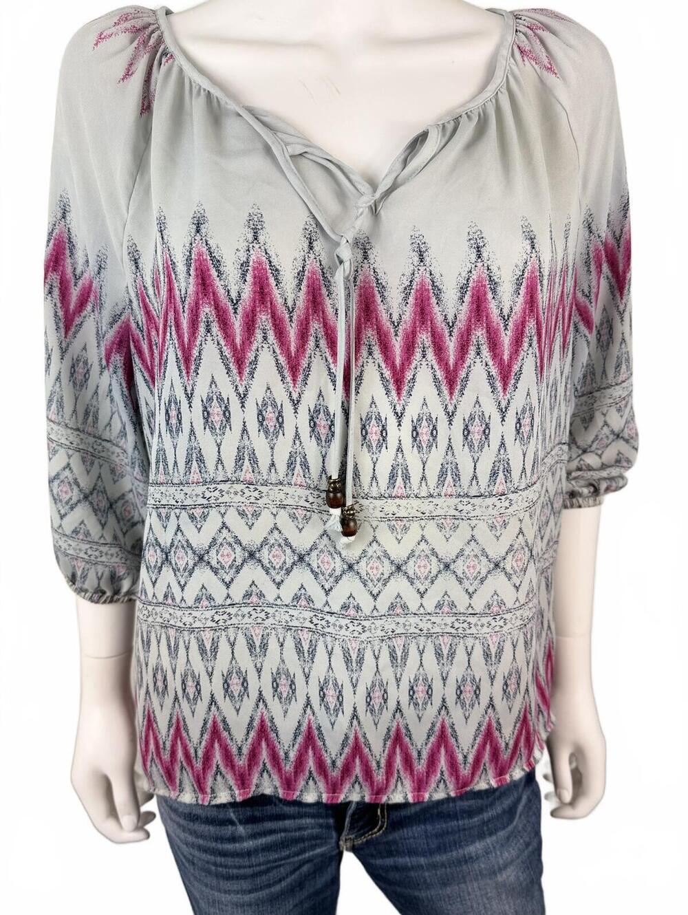 Rewind Women's Gray Pink Zigzag Print Blouse Size M